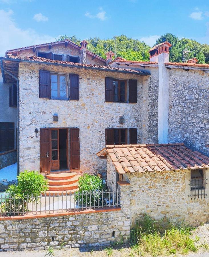 Cara House Tuscany - Zona Lucca Chiatri Bagian luar foto
