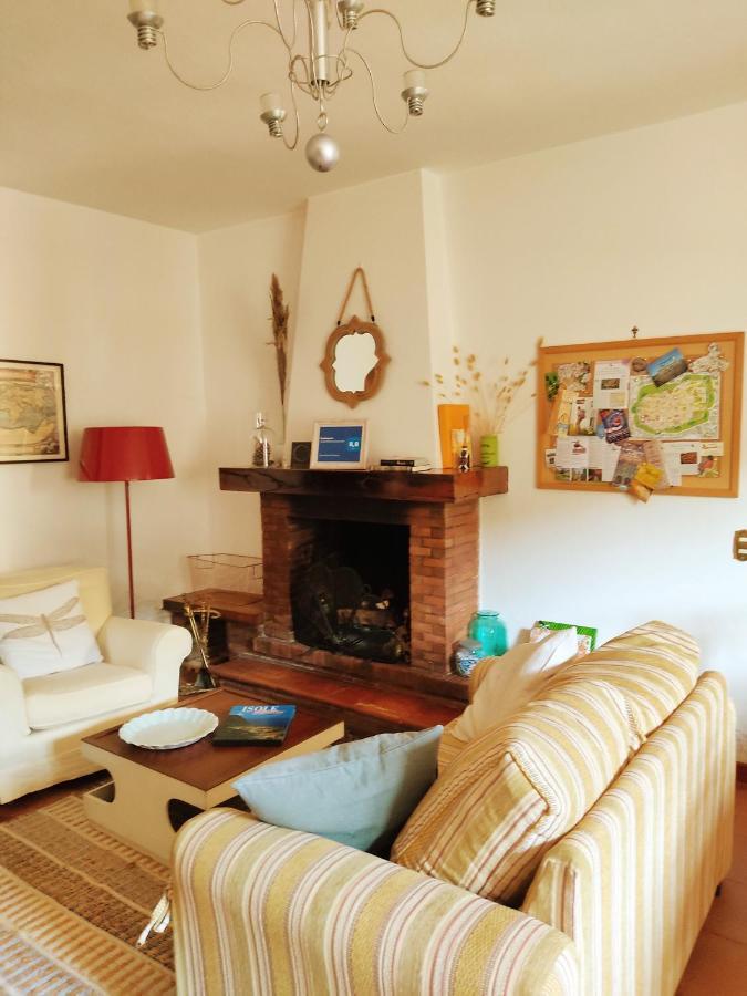 Cara House Tuscany - Zona Lucca Chiatri Bagian luar foto