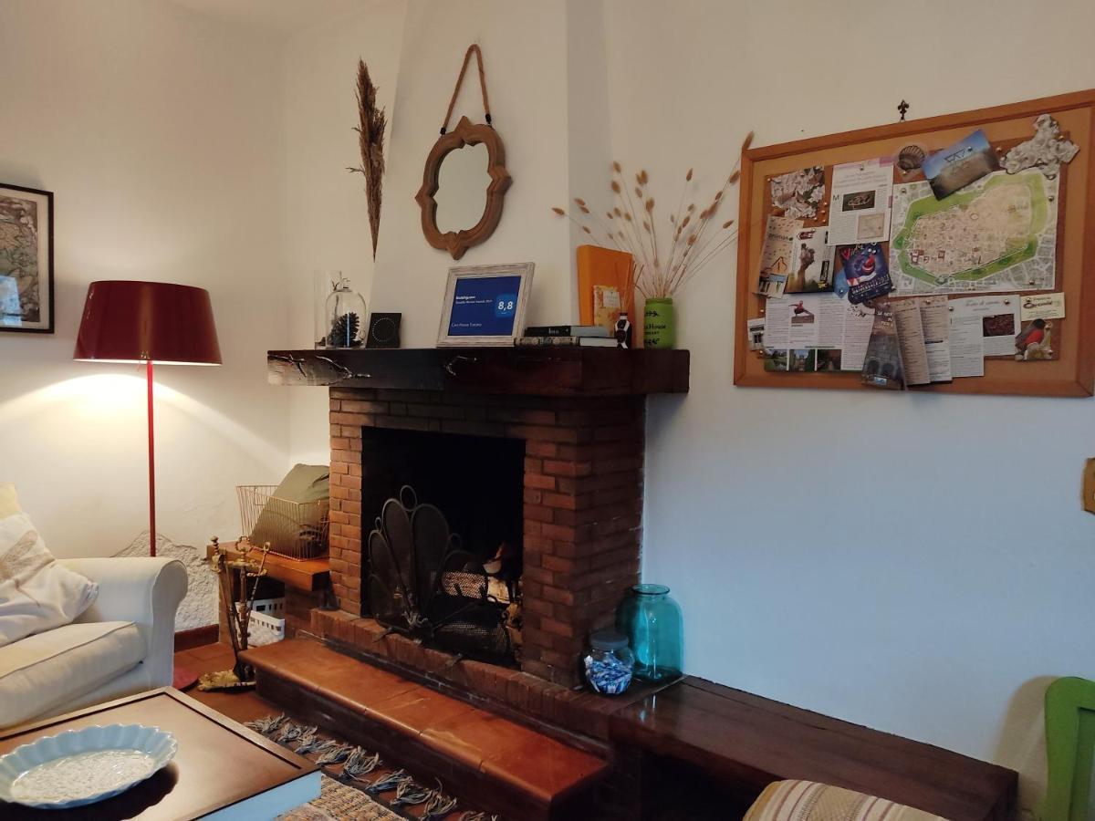 Cara House Tuscany - Zona Lucca Chiatri Bagian luar foto